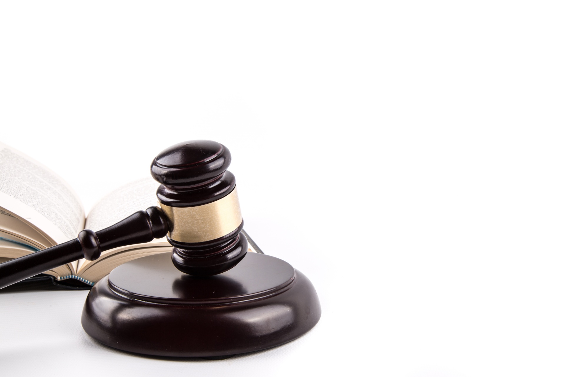 judge-gavel-free-stock-photo-public-domain-pictures