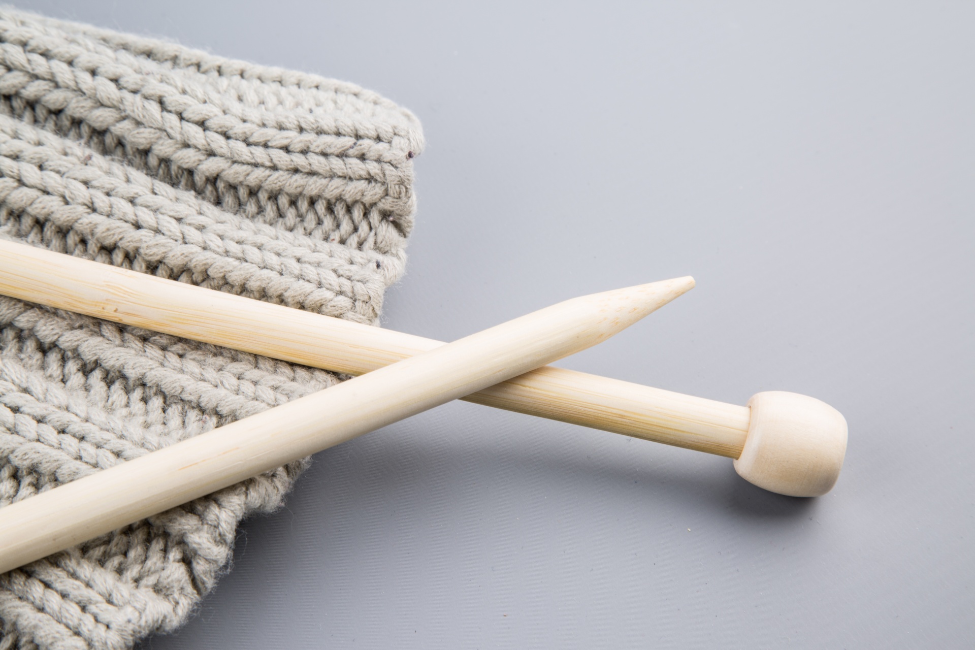 knitting-free-stock-photo-public-domain-pictures