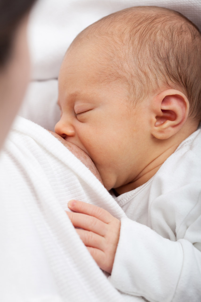 http://www.publicdomainpictures.net/pictures/20000/velka/breastfeeding.jpg