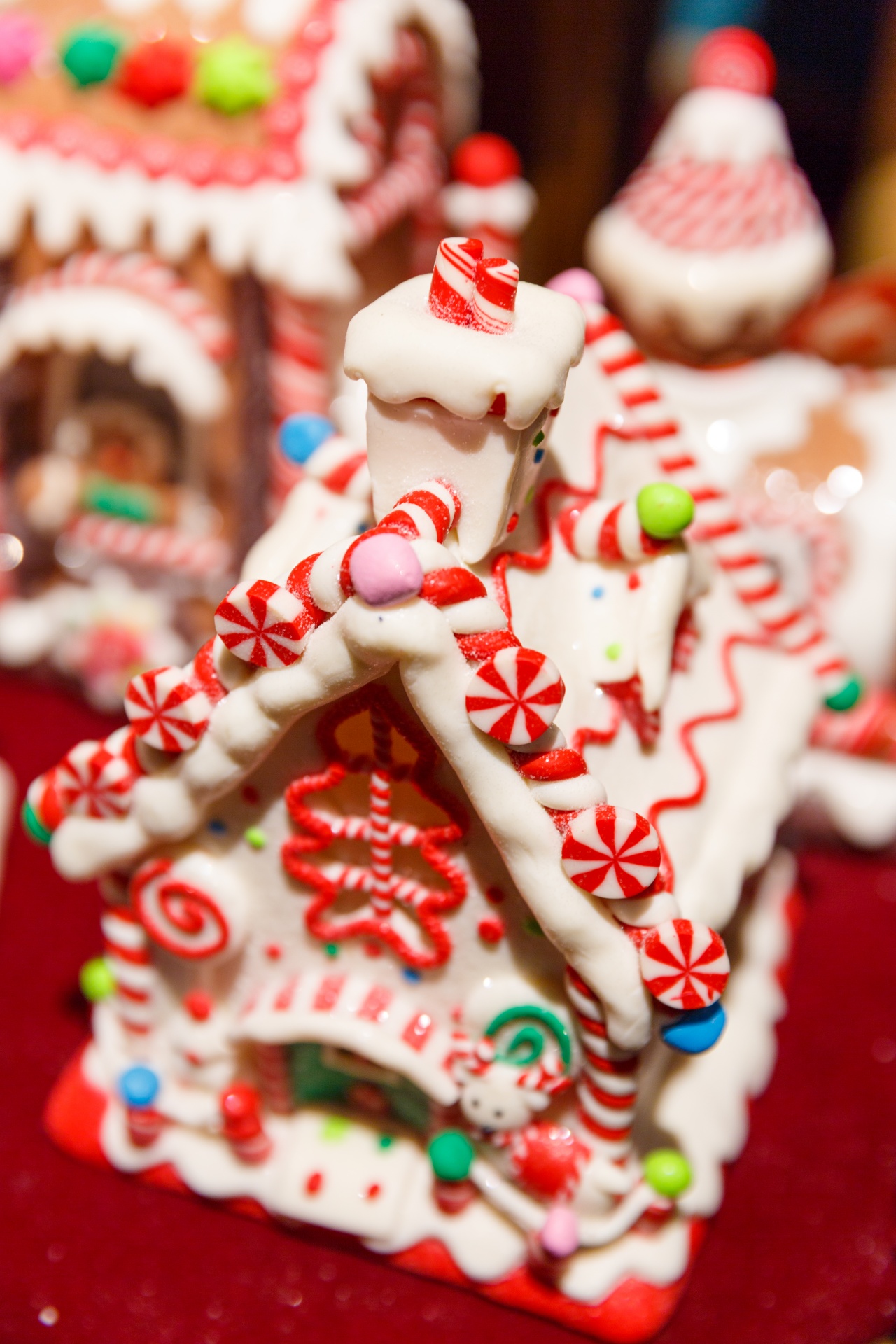 christmas-candy-house-free-stock-photo-public-domain-pictures