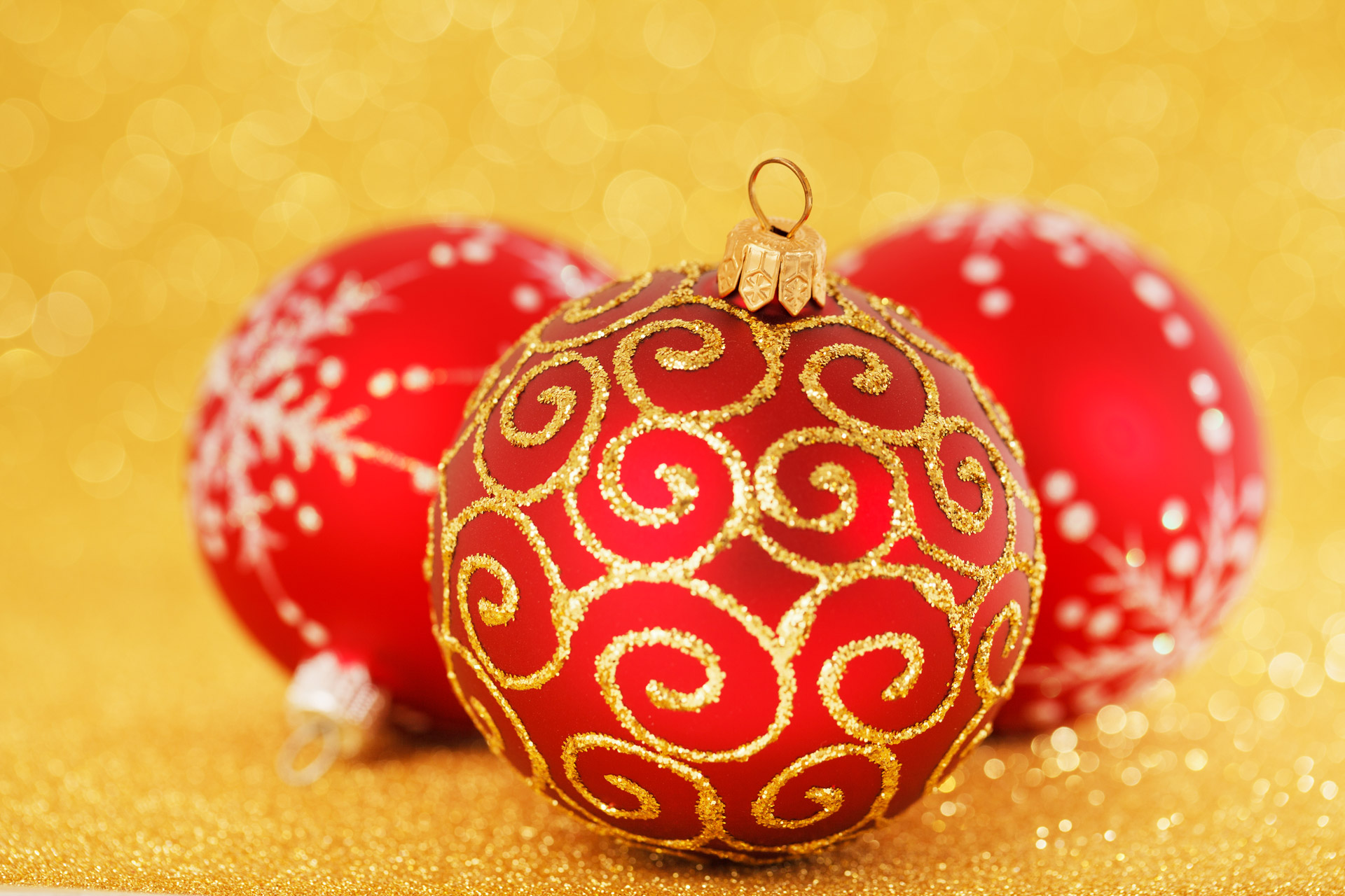 red-christmas-decoration-free-stock-photo-public-domain-pictures