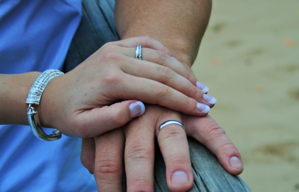 http://www.publicdomainpictures.net/pictures/90000/nahled/hand-in-marriage.jpg