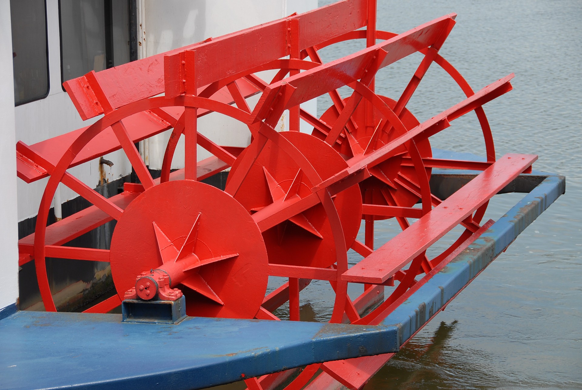 Riverboat Paddle Wheel Free Stock Photo - Public Domain Pictures
