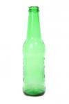 Botella vacía de color verde