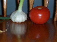 Салат из помидоров и Garlic