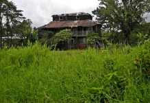 Casa de lemn vechi
