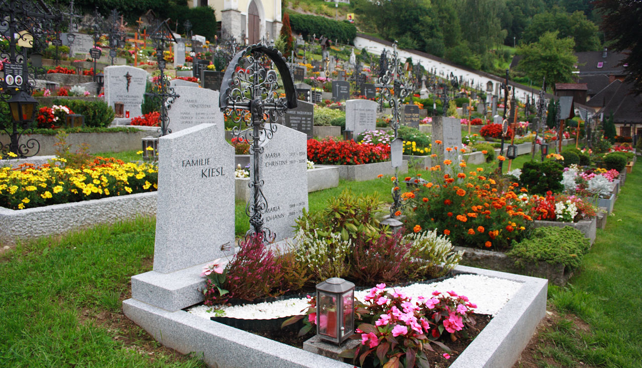 墓与flowers