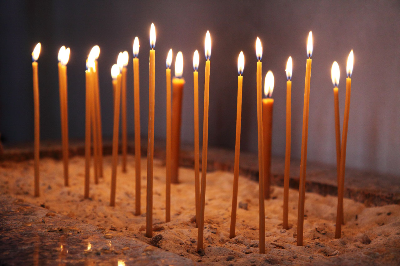 炙热的教堂candles