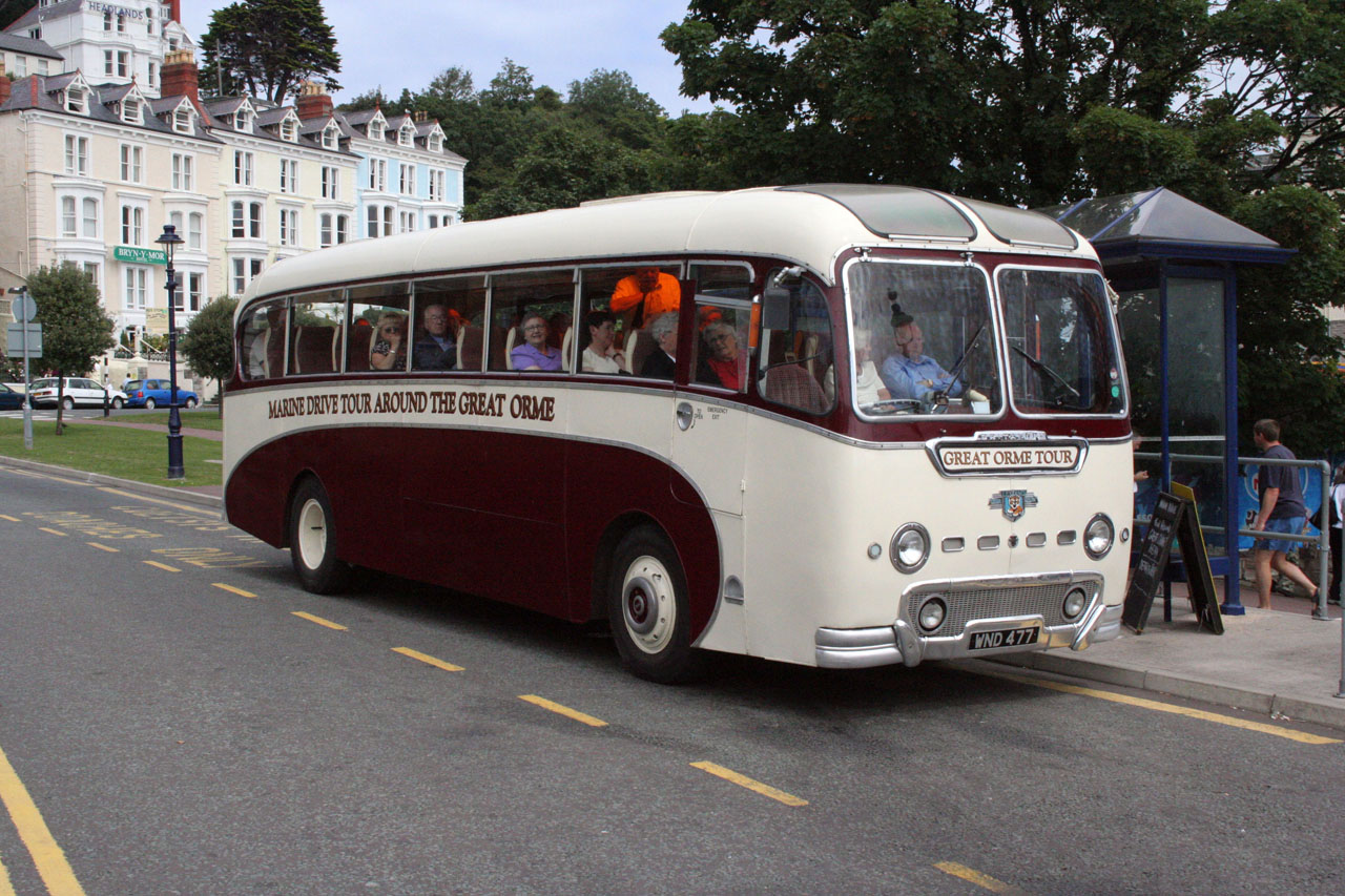 Исторические автобус