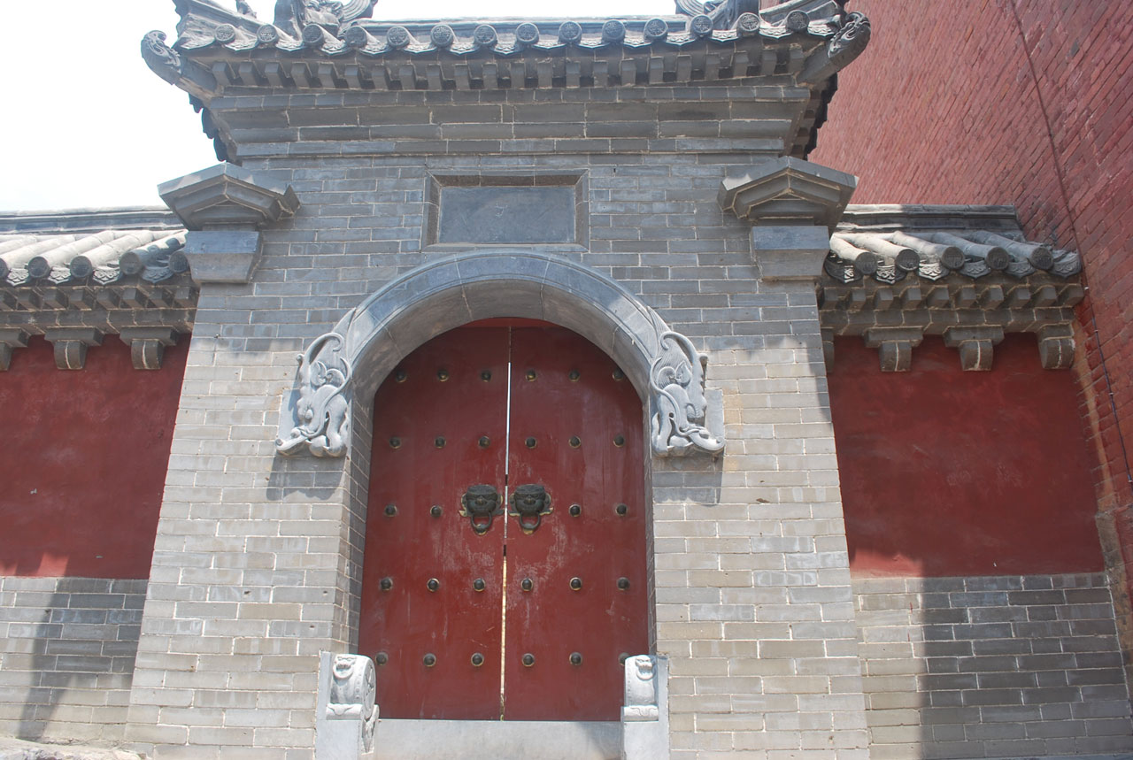 Kinesiska Dörrar