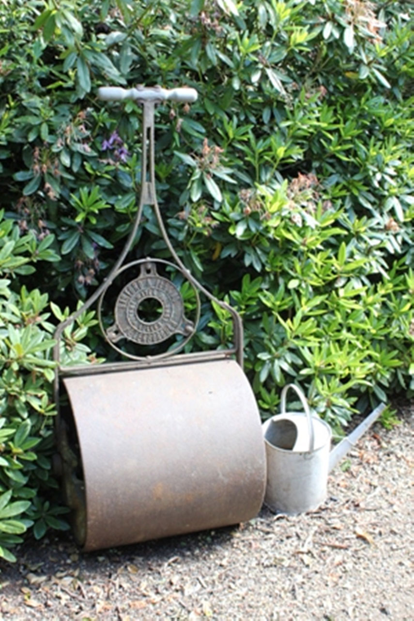 Garden Roller & Watering Can