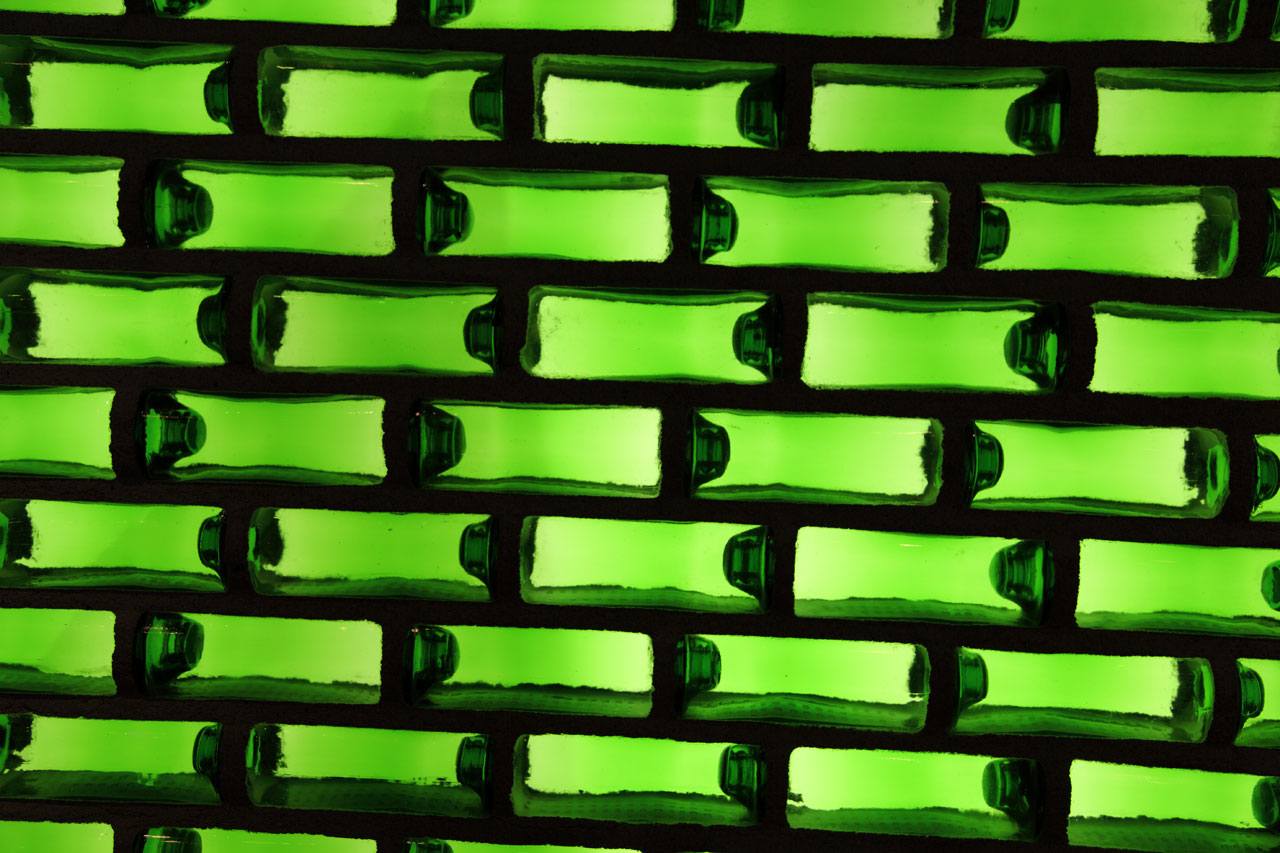 绿色瓶的背景