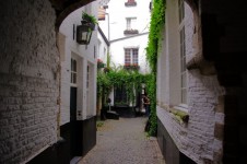 Antwerpia średniowieczna uliczka