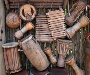 Suspensos instrumento africano