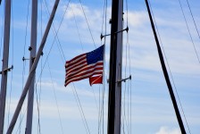 American Flag-Schiff Mast