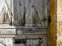 Porta de madeira velha