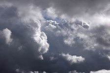 Bouřkové mraky přiblížení