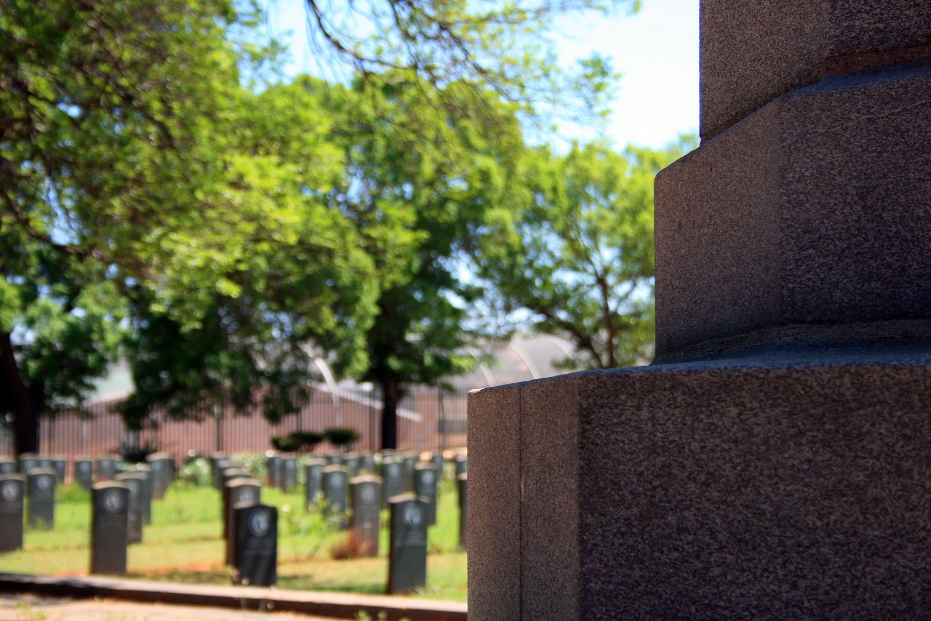 Bază de memorial și morminte