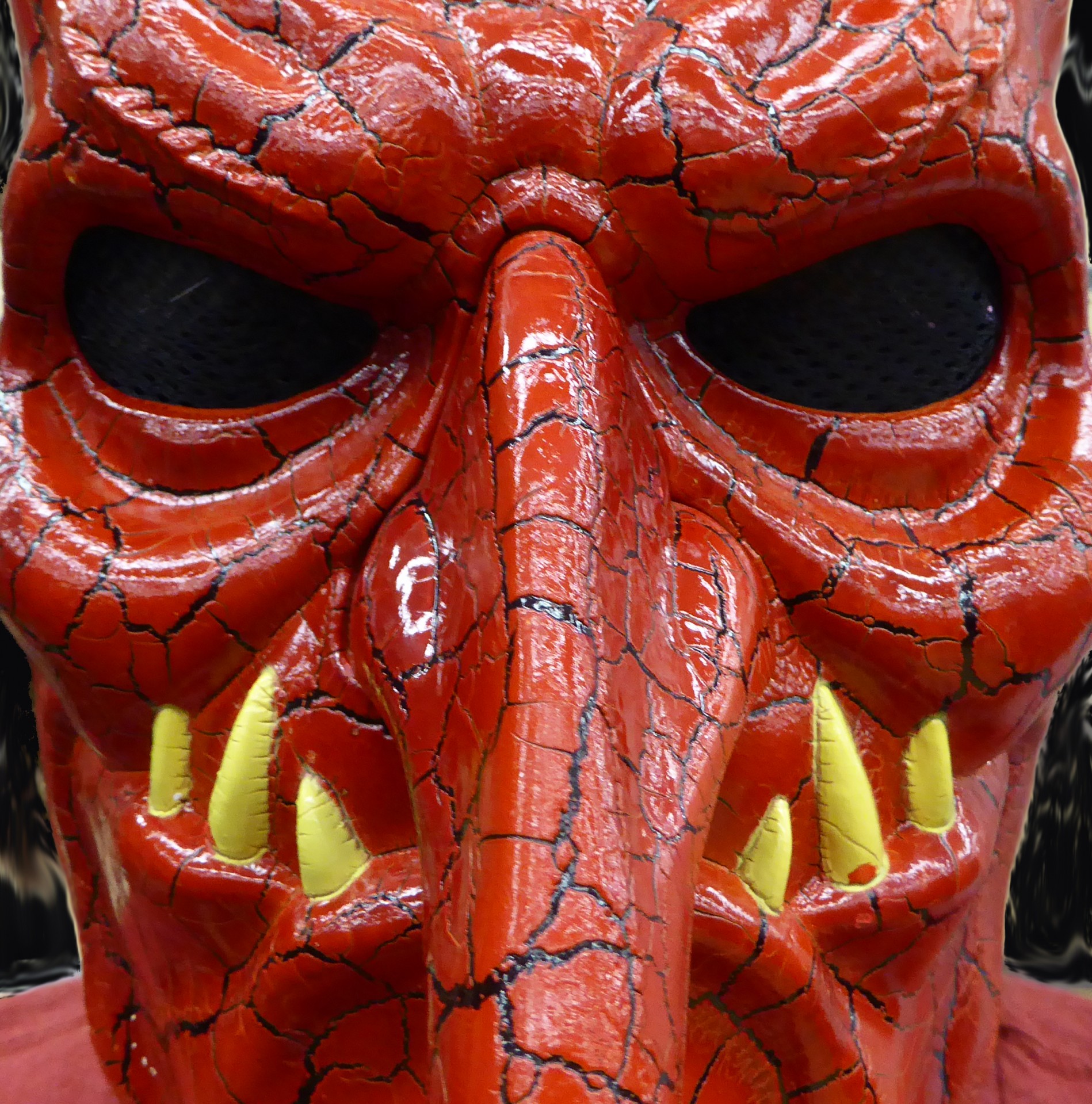 Closeup de Mask Devil