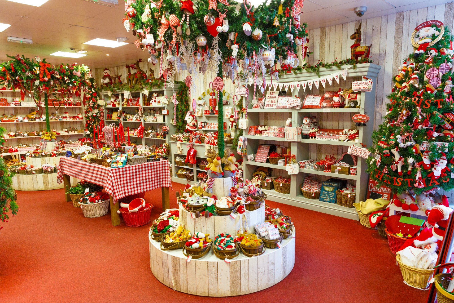 Cute magazin de Crăciun