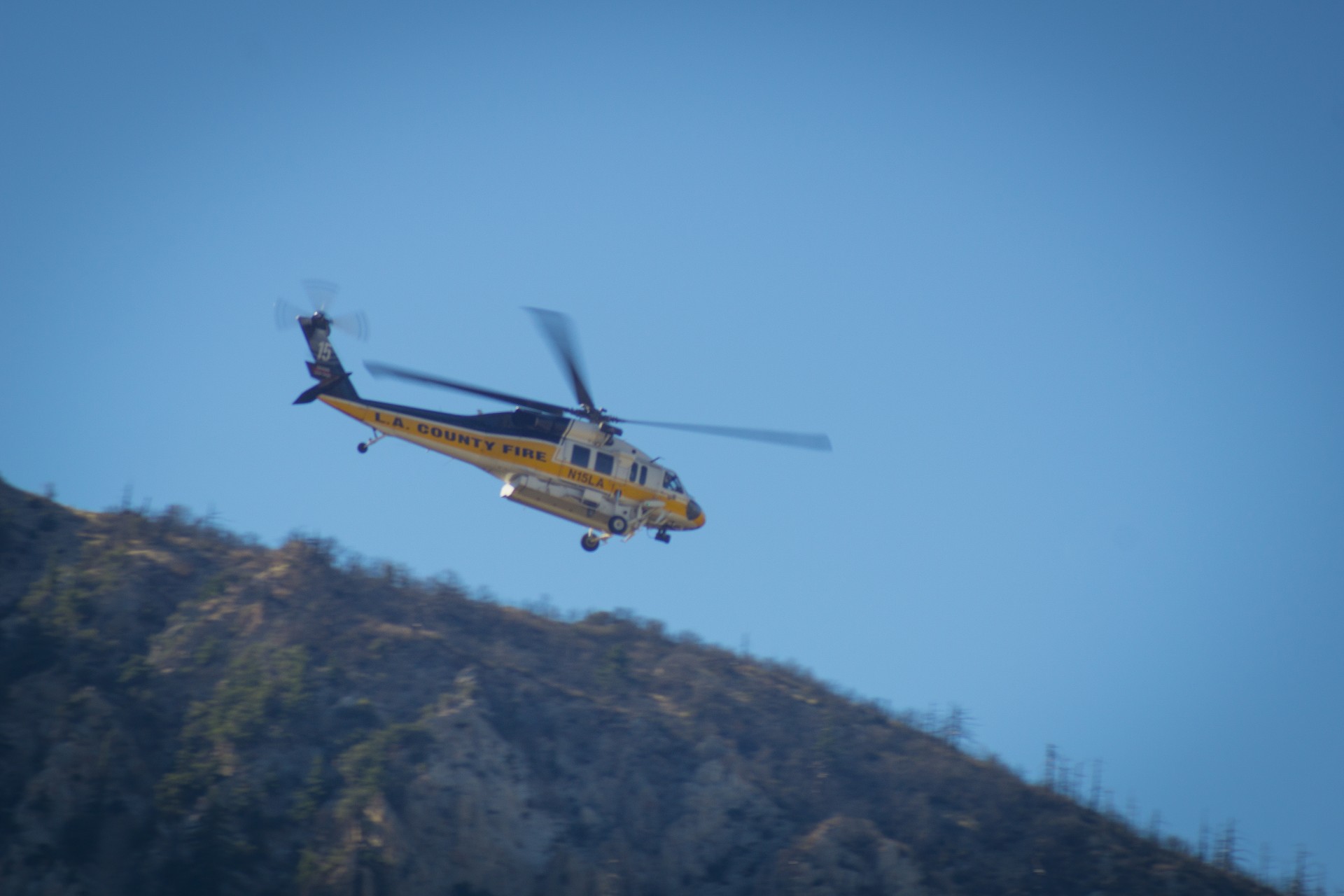 Elicopter Salveaza Survivor