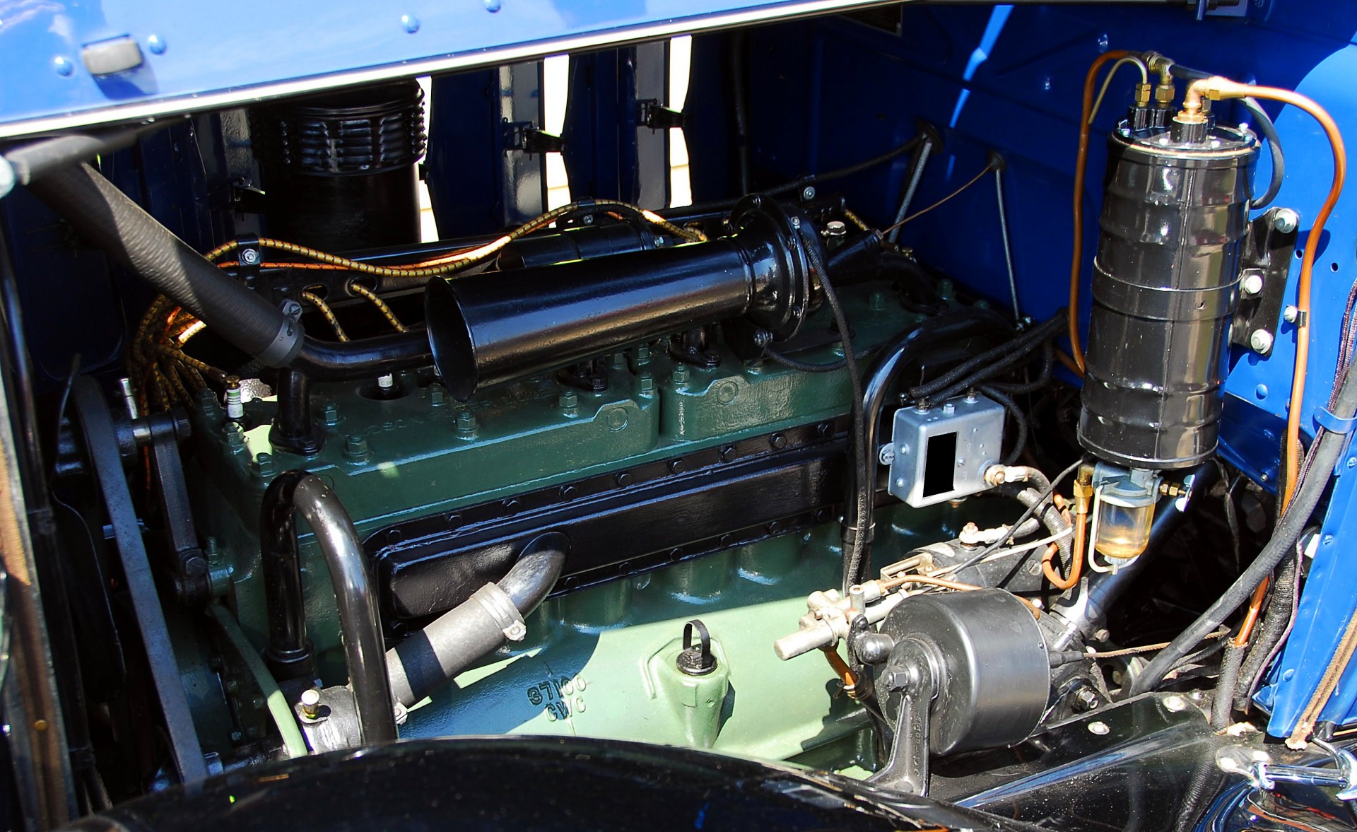 Restored auto motor