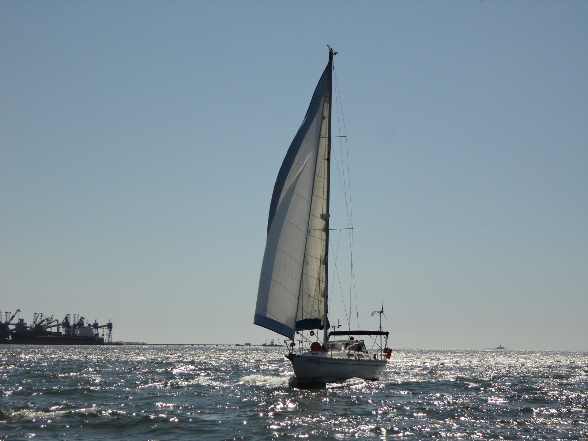 Sailing deplasare