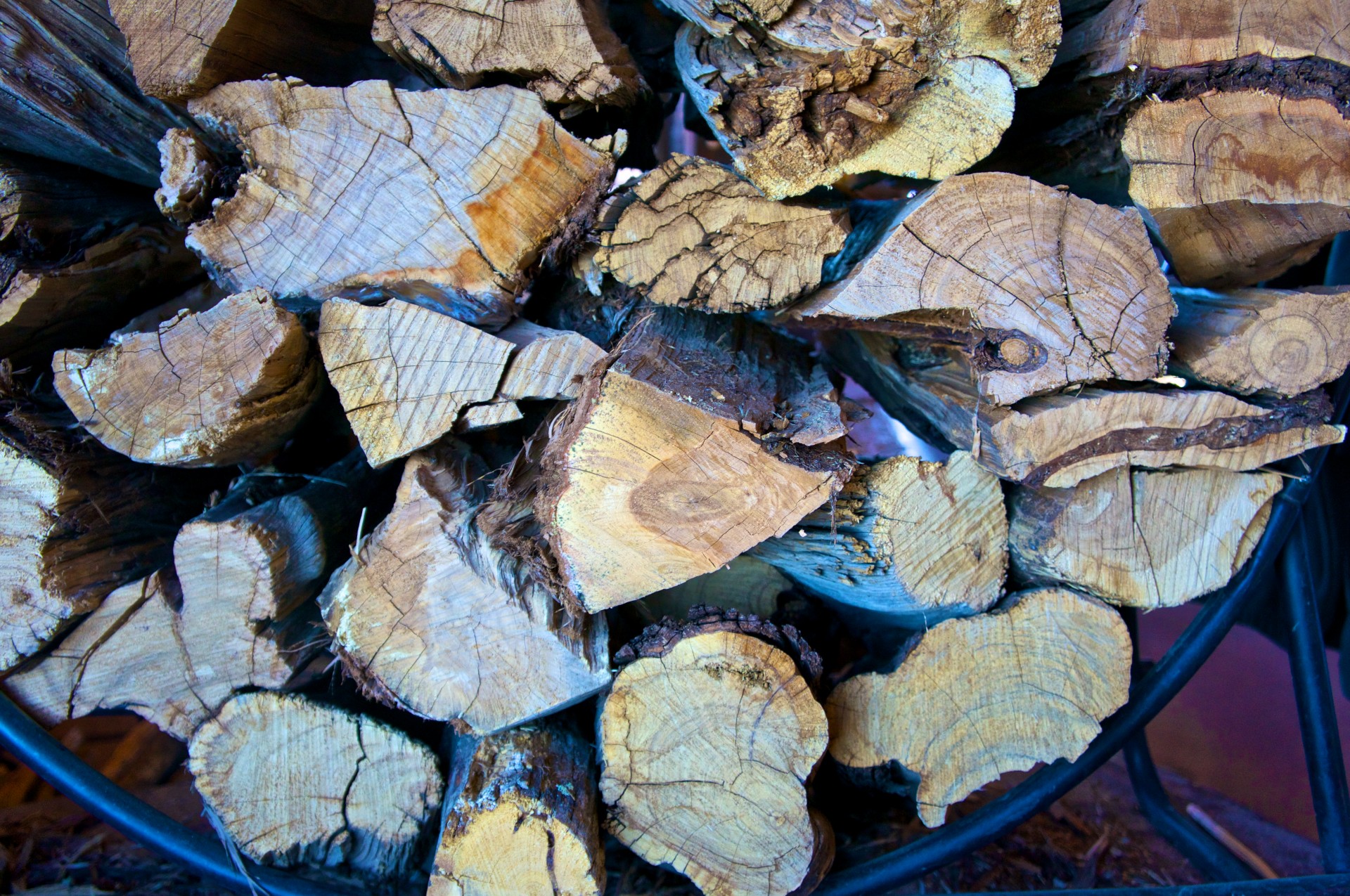 Pile de bois de chauffage