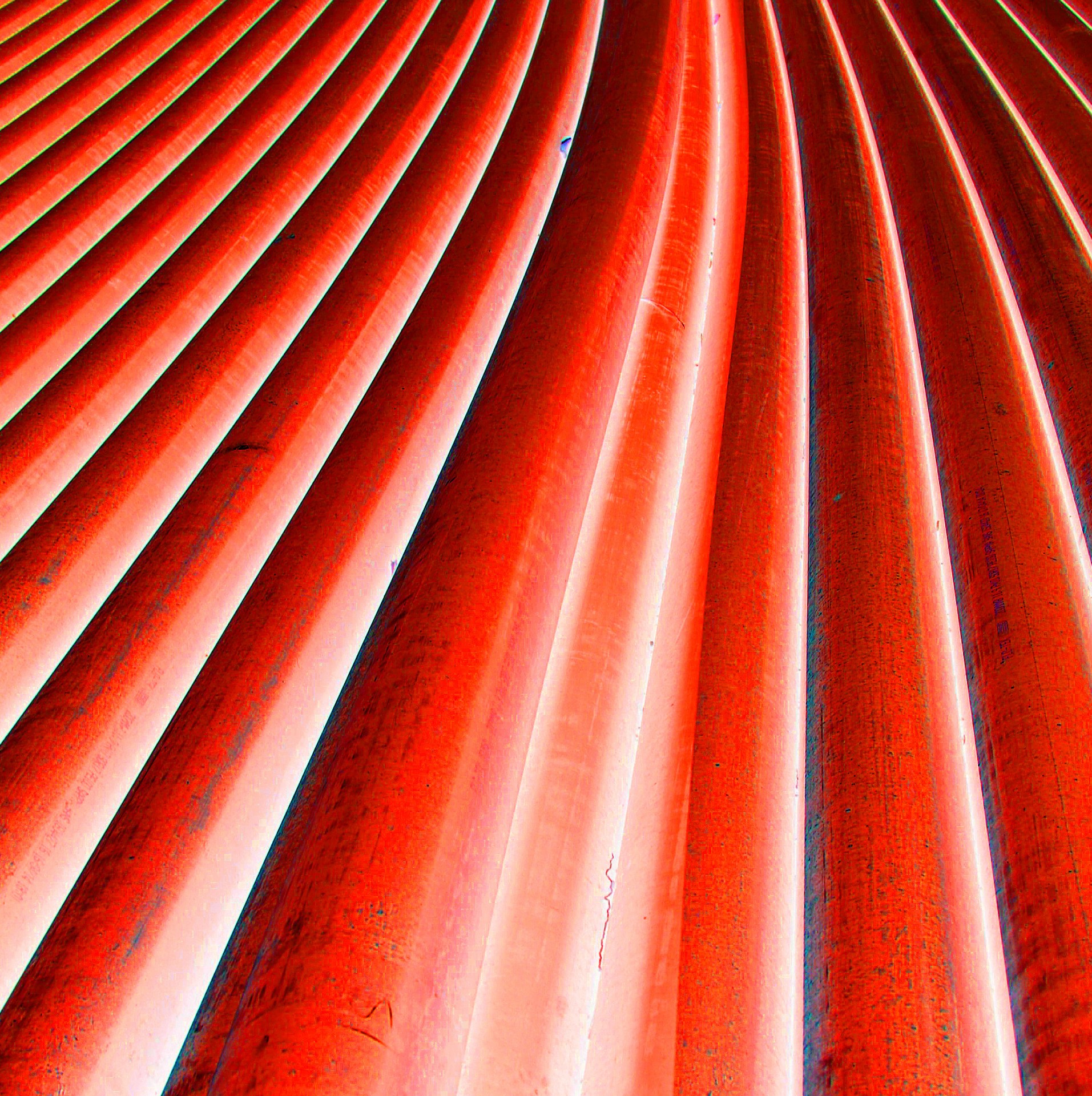 Vermilion conducte abstract