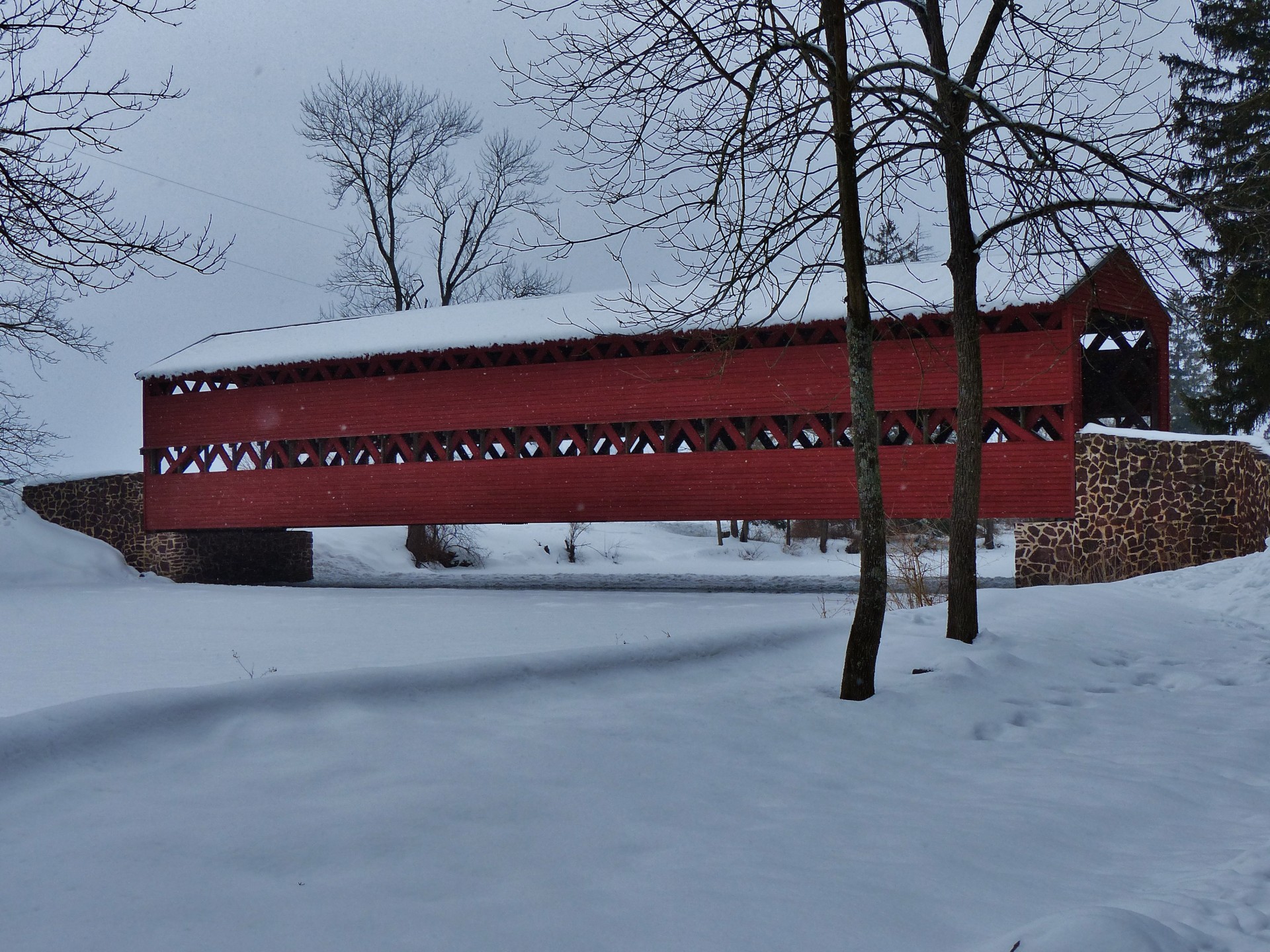 Iarna Covered Bridge
