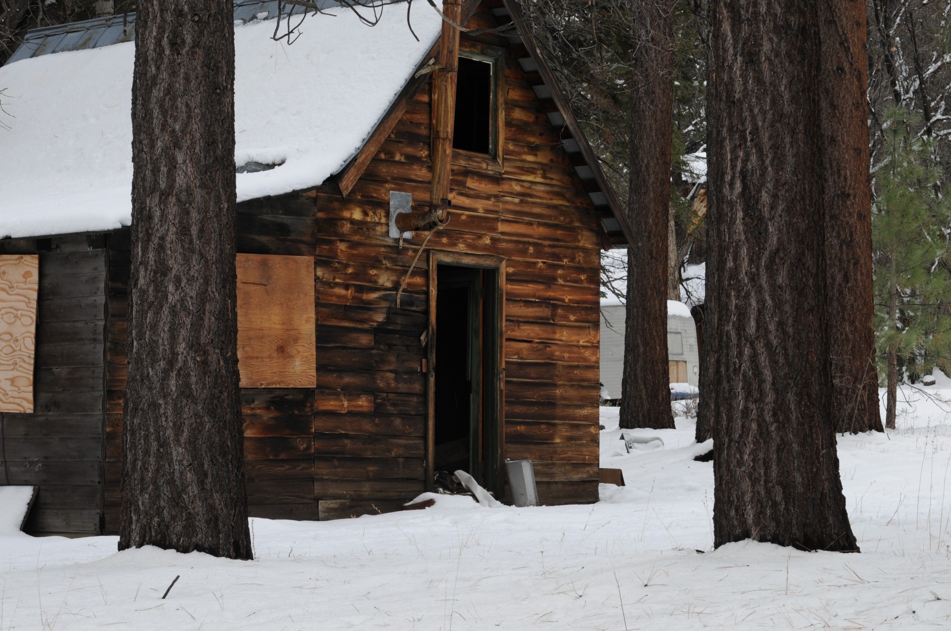 Iarna cabină de lemn