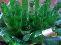 Gyűjteménye zöld üvegek