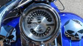 Harley-Davidson Sebességmérő