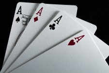 Quatre aces de cartes