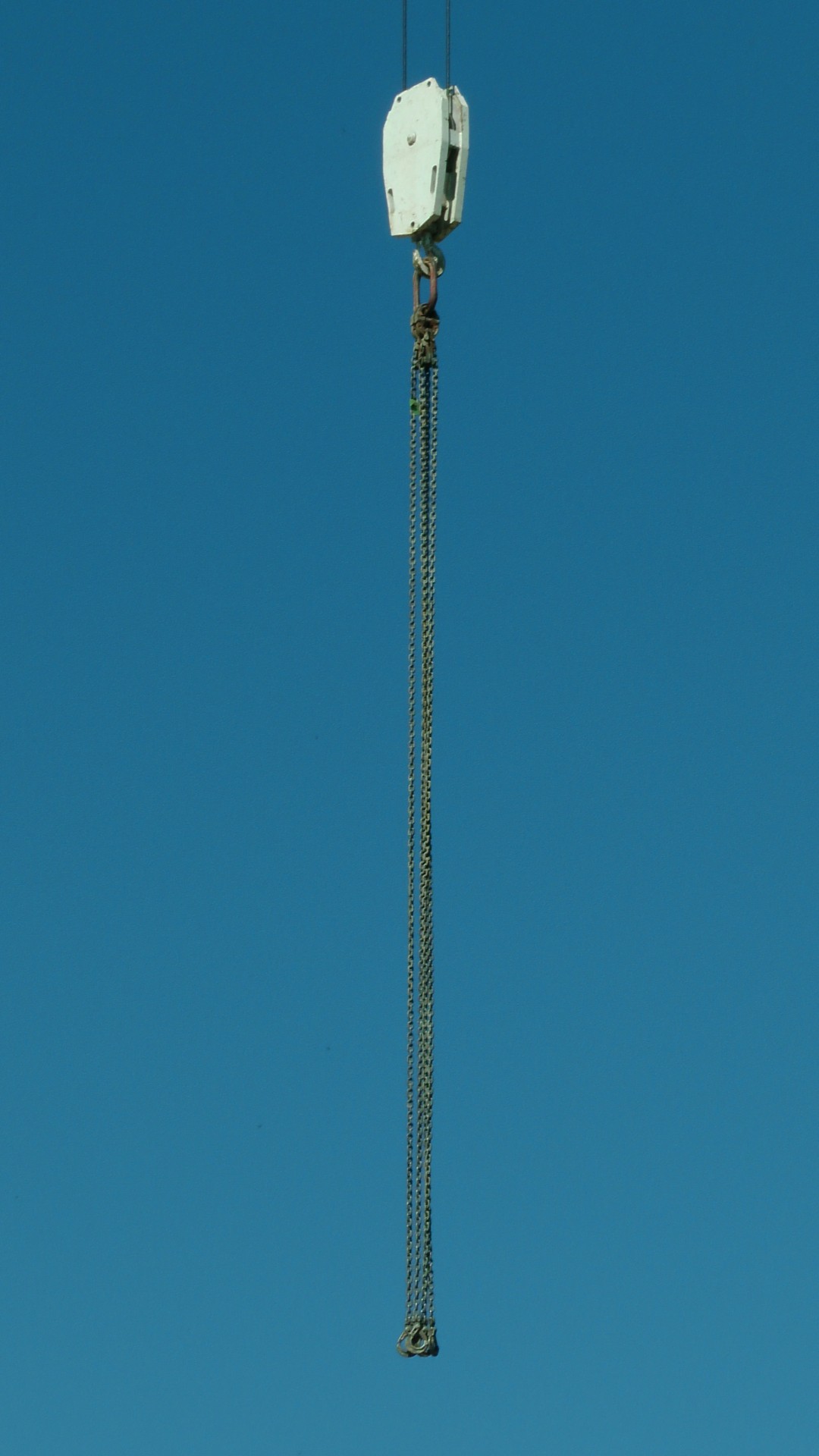 crane-hook-1430518144ee0.jpg