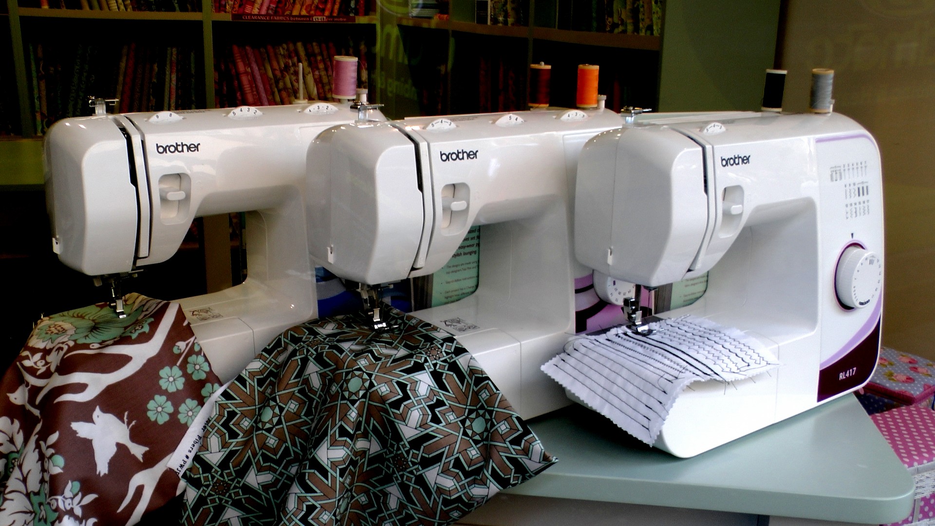 sewing-machines-free-stock-photo-public-domain-pictures