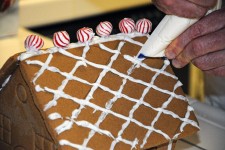 Building a Gingerbread House #2
