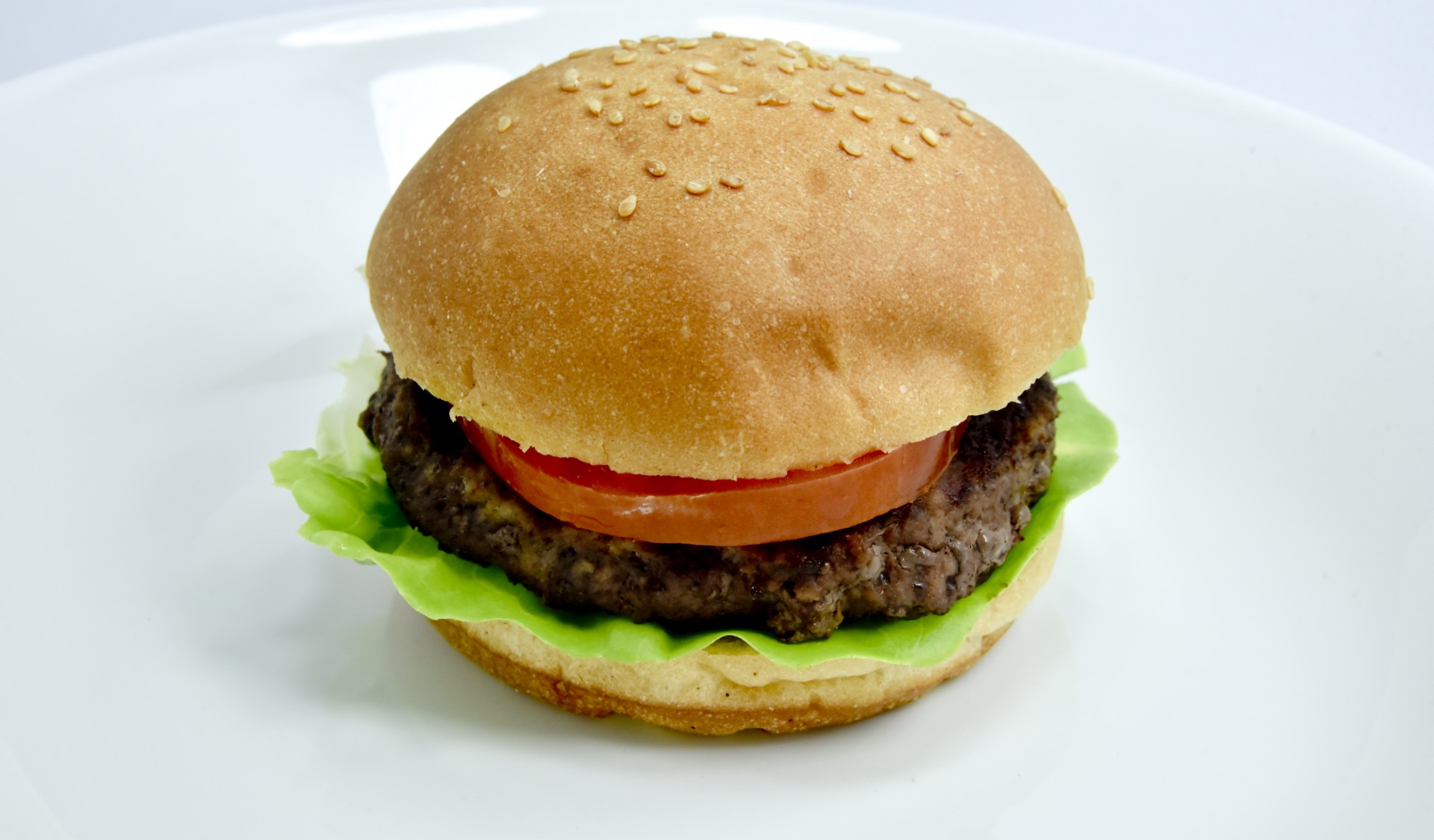 Hamburger With Lettuce And Tomato Free Stock Photo - Public Domain Pictures