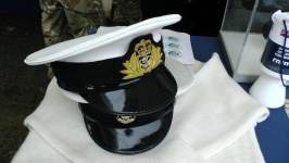 Royal Navy tisztviselők sapkák