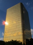 Edificio de oficinas de oro