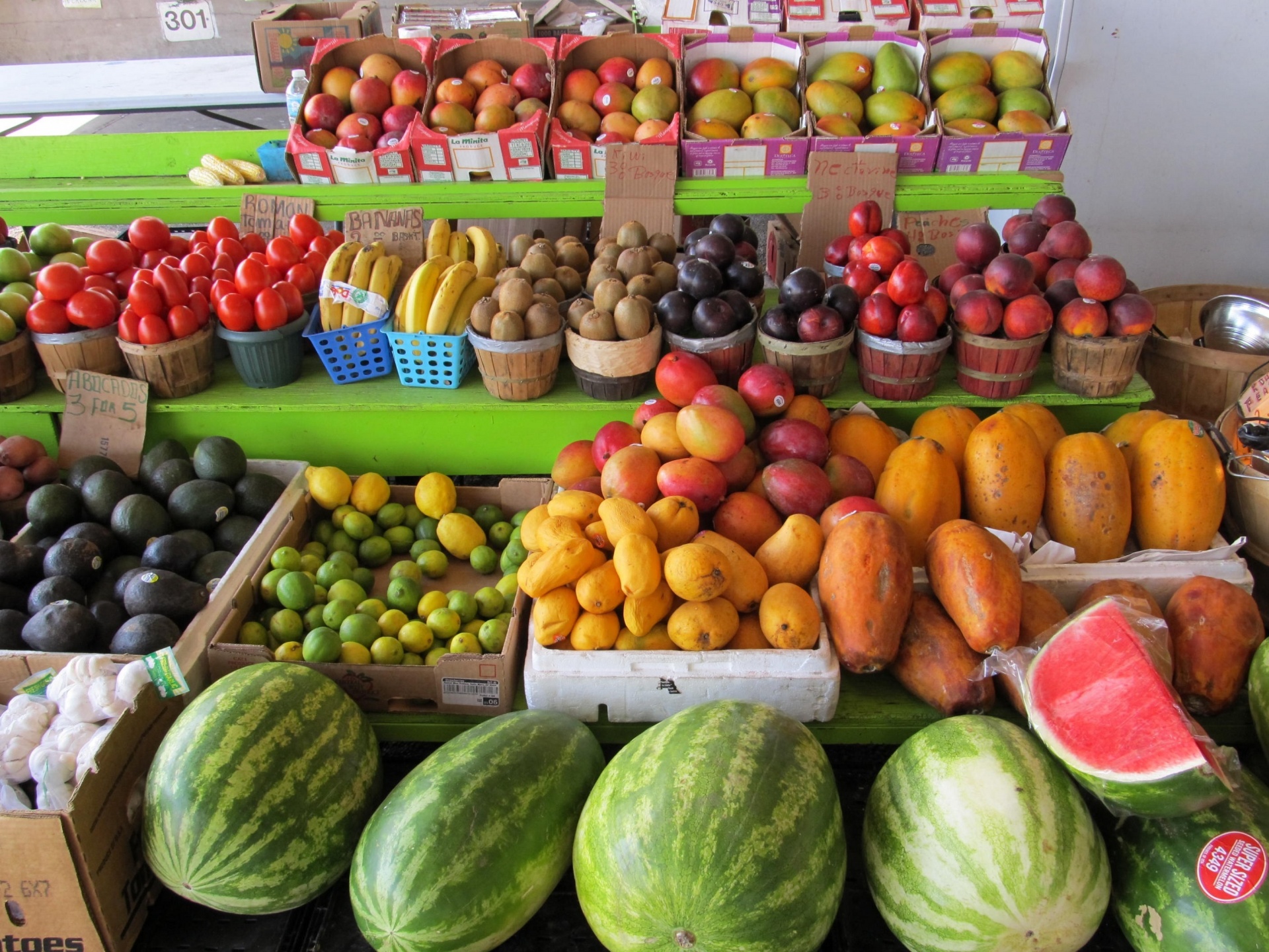 farmers-market-fruit-stand-free-stock-photo-public-domain-pictures