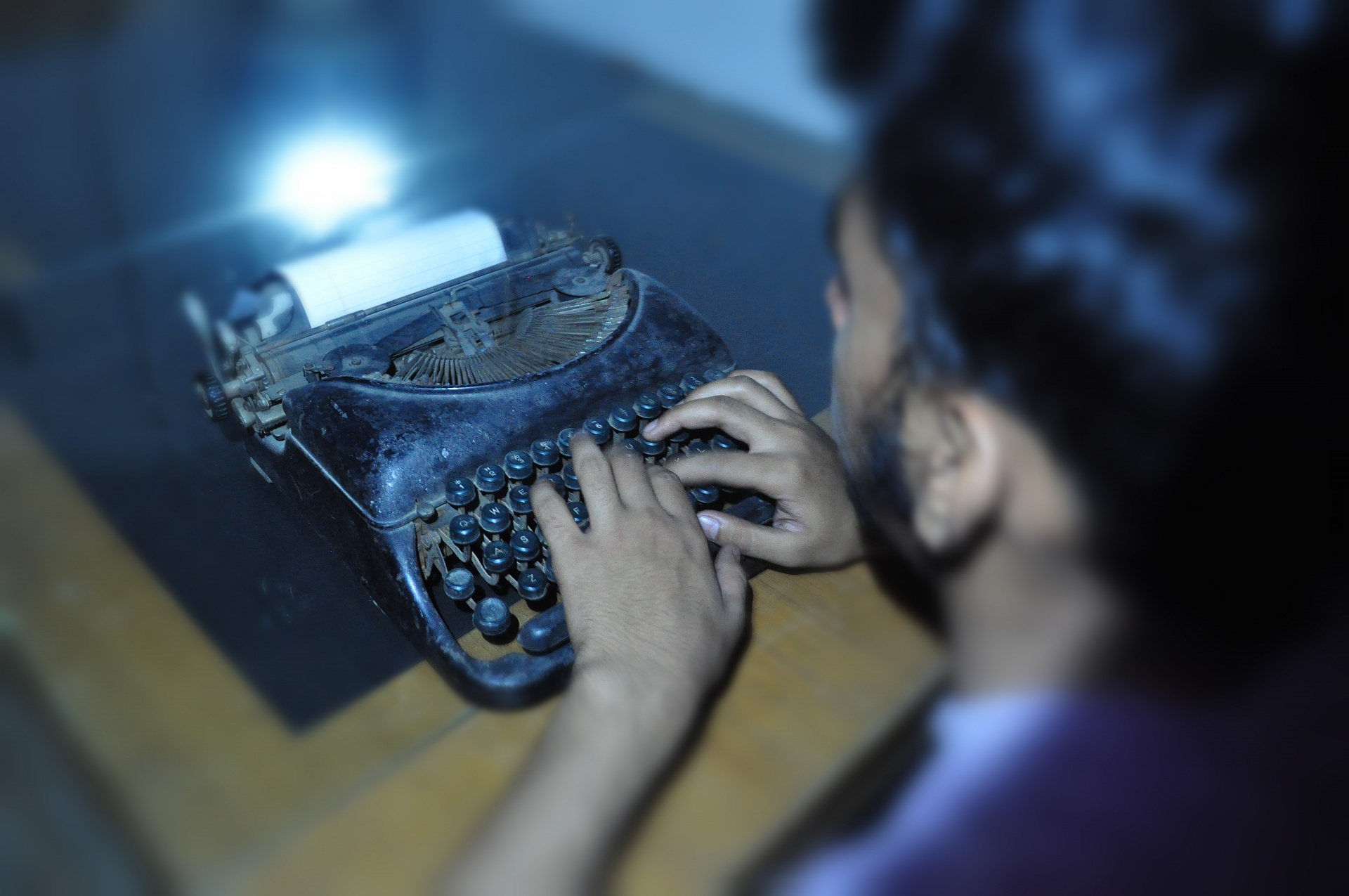 Máquina de escrever antiga 1