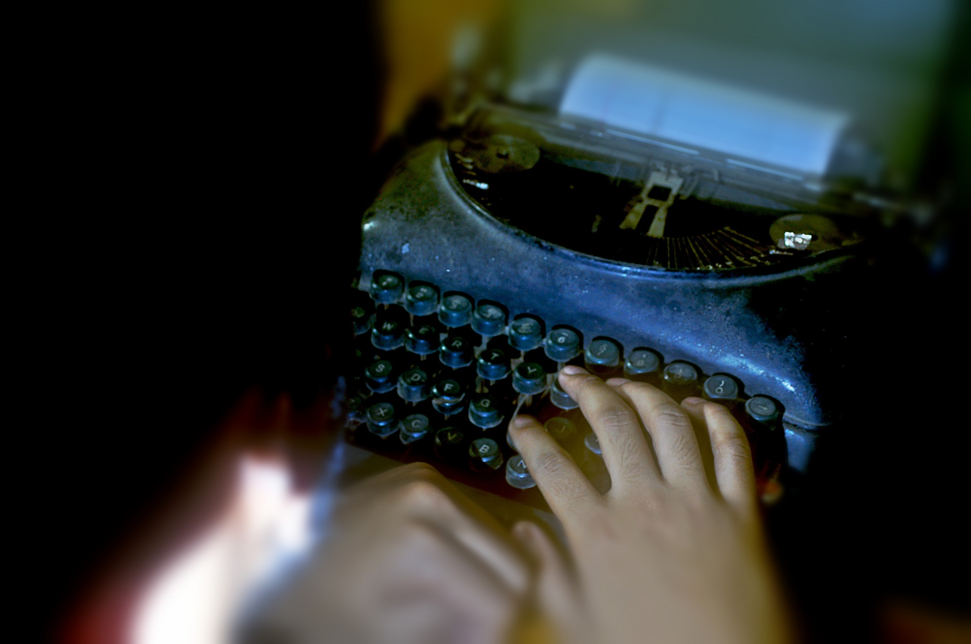 Máquina de escrever antiga 2