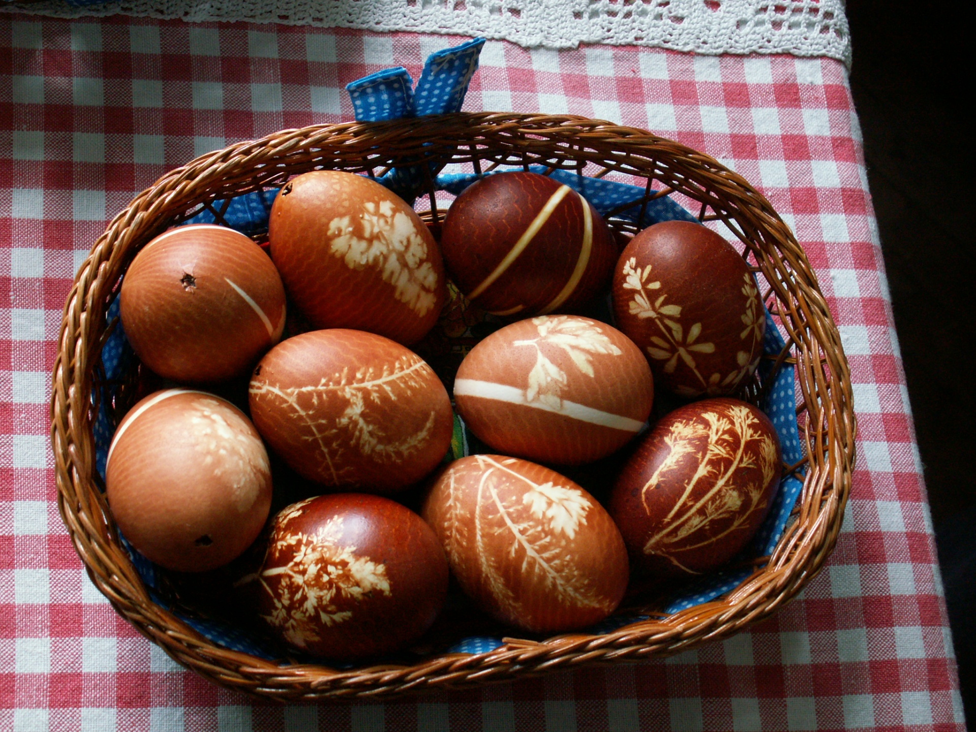 Ovos de Easter coloridos