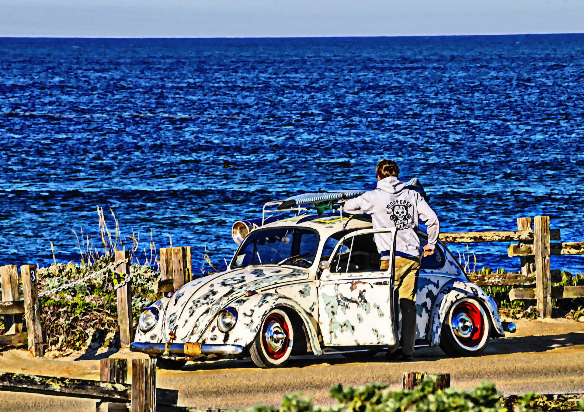 Volkswagen de edad en la playa