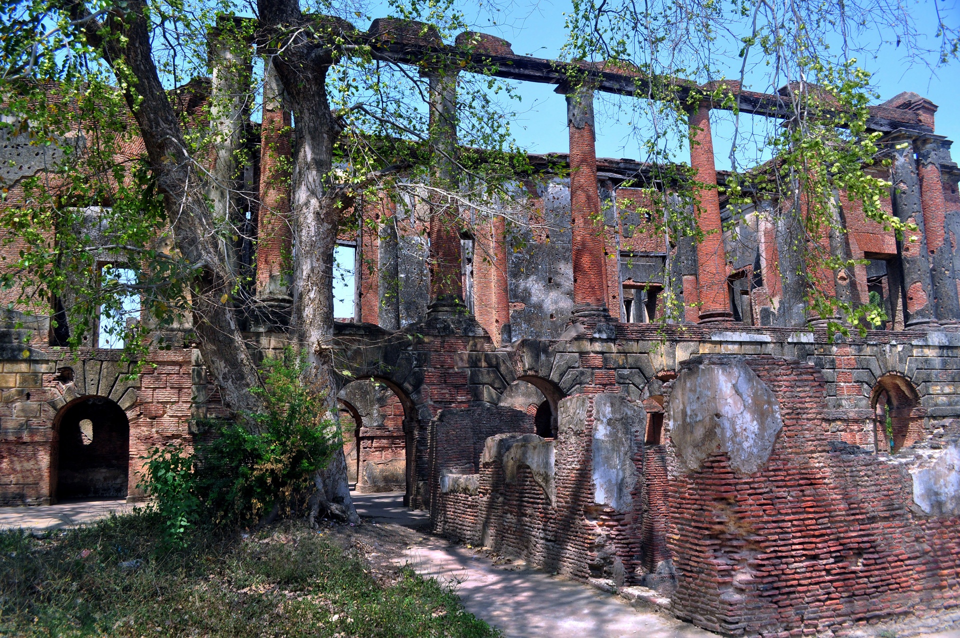 Ruinas de residencia 09
