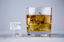 Glas met whisky