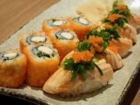 Sushi z łososia