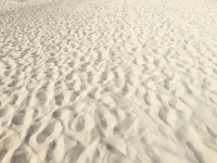 Plage sable fond
