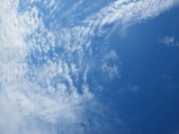 Blue Sky e soffici nuvole bianche